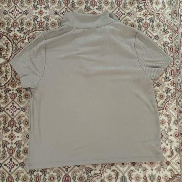 urban ribbed light brown fitted short sleeve top size large - Picture 2 of 4